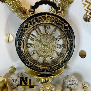 Timepiece | (Gold) Battery Operated Antique Clock Purse